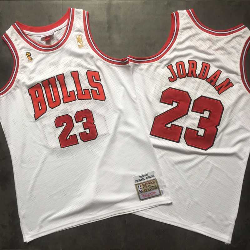 Bulls 23 Michael Jordan White Champions 1996 97 Hardwood Classics Mesh Jersey Mixiu,We sell and wholesale Bulls 23 Michael Jordan White Champions 1996 97 Hardwood Classics Mesh Jersey Mixiu on line form chian!
